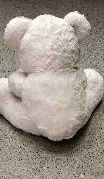 Медвеженок с сердцем (белый)